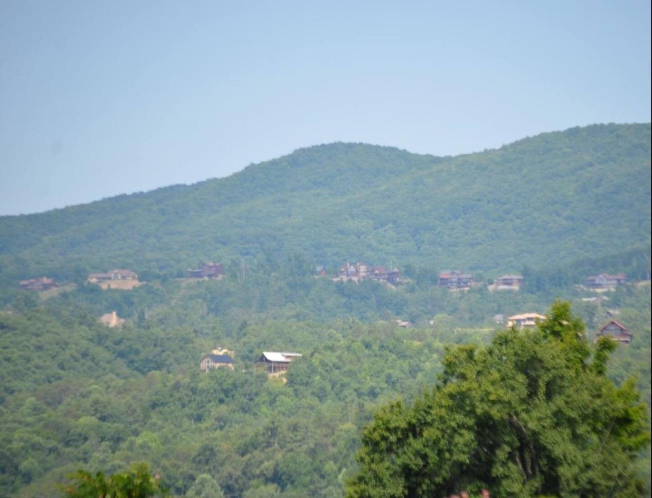 Creekside Cottage*Hot Tub*Entire Home-Pigeon Forge Exterior photo